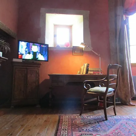 Alojamento de Acomodação e Pequeno-almoço Château De La Roche Martel *