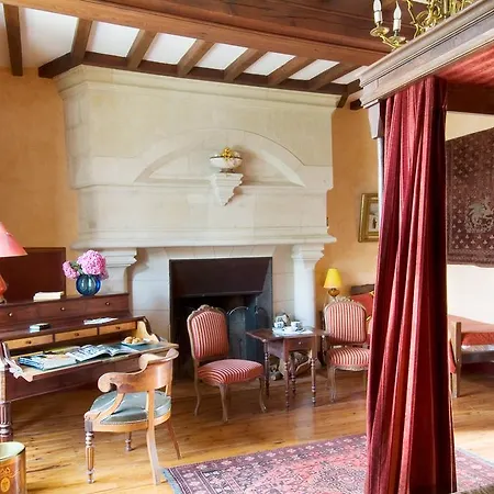 Bed & Breakfast Chateau De La Roche Martel *