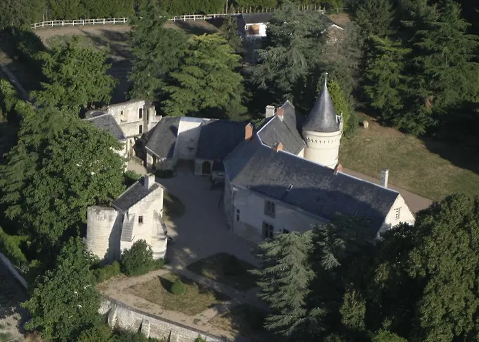 Chateau De La Roche Martel Frühstückspension