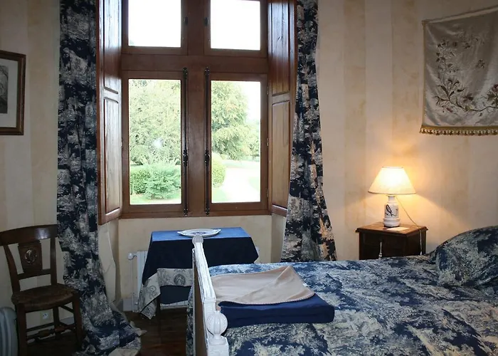 Chateau De La Roche Martel